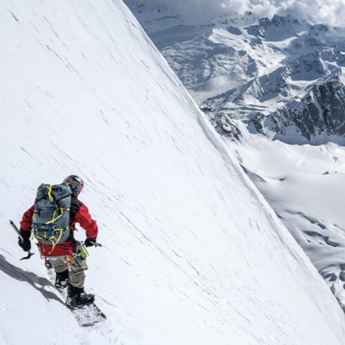 Papsura Peak of Evil | Patagonia movie screening